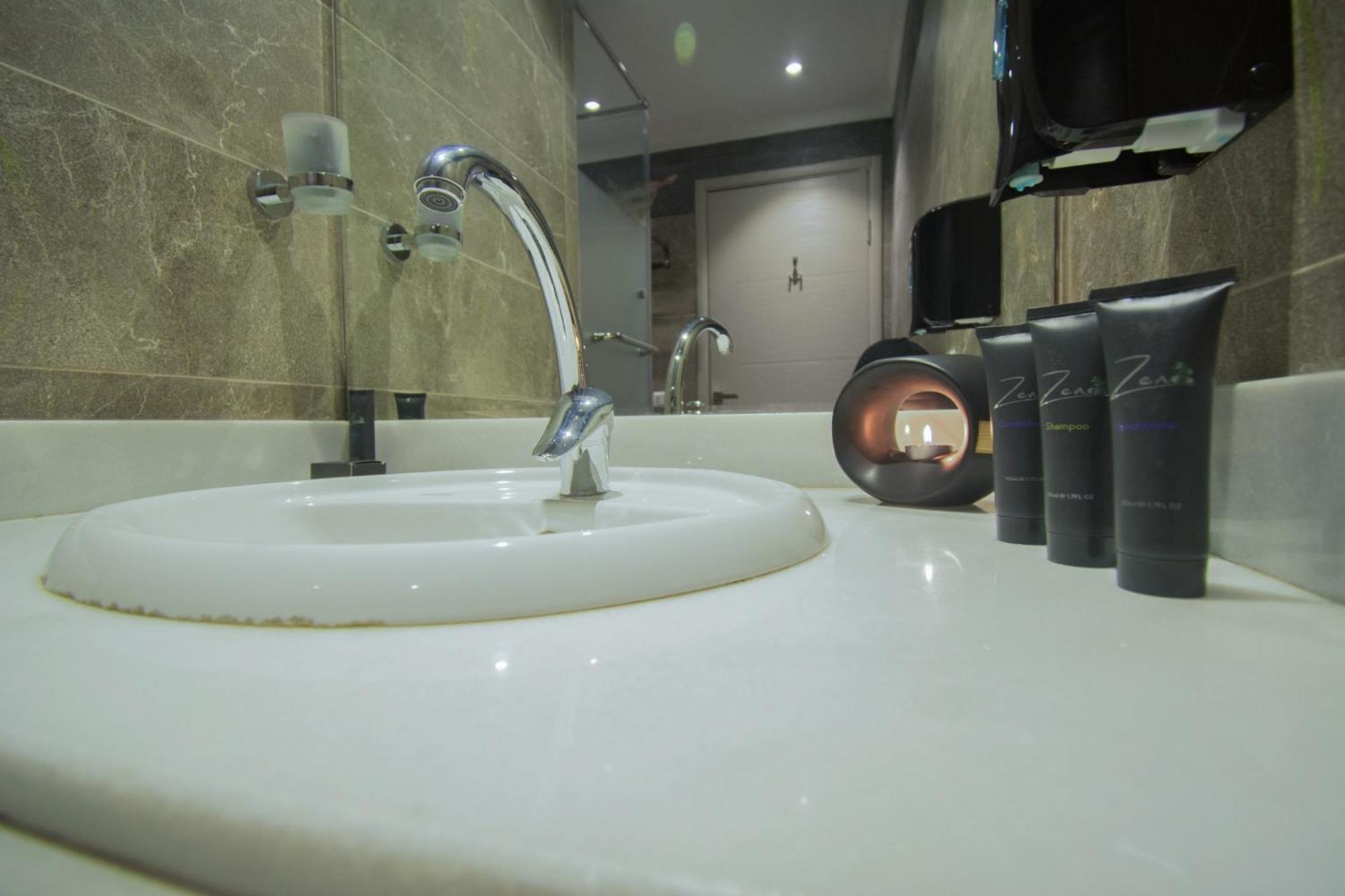 Nile Guardian Hotel Giza Zewnętrze zdjęcie